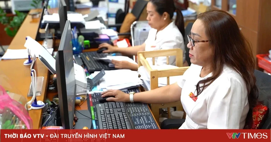 Tinh thần “Làm hết việc, không hết giờ” sau gần 1 năm vận hành chính quyền địa phương 2 cấp Tinh thần “Làm hết việc, không hết giờ” sau gần 1 năm vận hành chính quyền địa phương 2 cấp