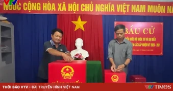 Tổ bầu cử tại Đắk Lắk tất bật chuẩn bị cho ngày hội toàn dân