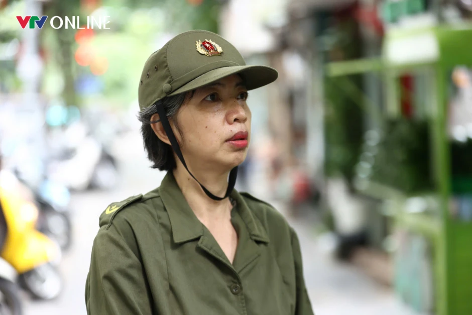 Tổ tuần tra "Ba nhất" góp phần giữ vững an ninh, trật tự tại phường Hai Bà Trưng (Hà Nội) Tổ tuần tra "Ba nhất" góp phần giữ vững an ninh, trật tự tại phường Hai Bà Trưng (Hà Nội)