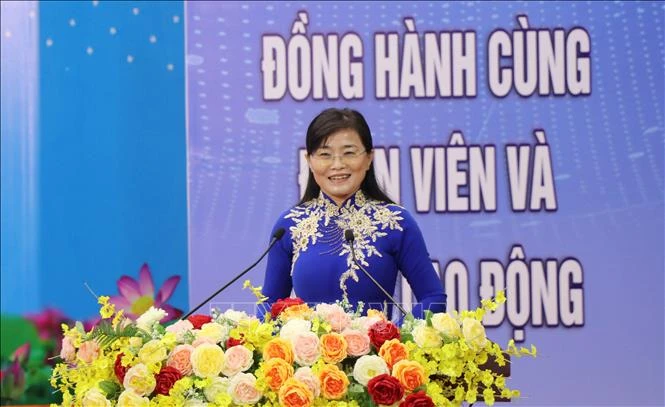 Tỏa sáng những tấm gương con công nhân lao động học giỏi, sống tốt Tỏa sáng những tấm gương con công nhân lao động học giỏi, sống tốt