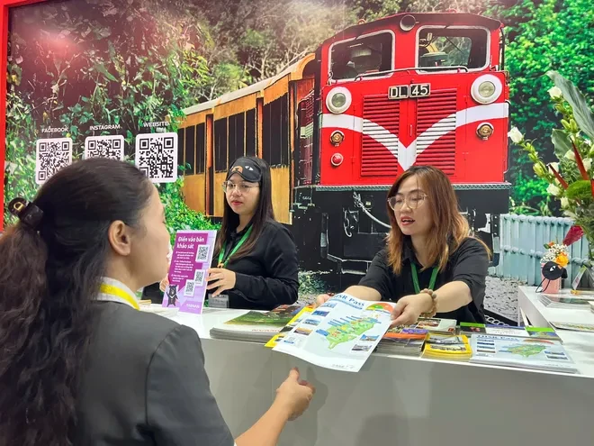 Toàn cảnh không gian rực rỡ và sôi động tại VITM Hà Nội 2026 Toàn cảnh không gian rực rỡ và sôi động tại VITM Hà Nội 2026