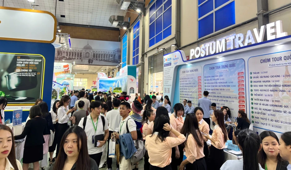 Toàn cảnh không gian rực rỡ và sôi động tại VITM Hà Nội 2026 Toàn cảnh không gian rực rỡ và sôi động tại VITM Hà Nội 2026