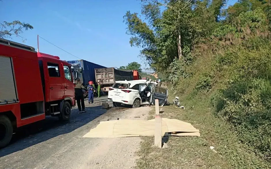 Toàn quốc có 24 người tử vong vì tai nạn giao thông trong ngày 1/5 Toàn quốc có 24 người tử vong vì tai nạn giao thông trong ngày 1/5