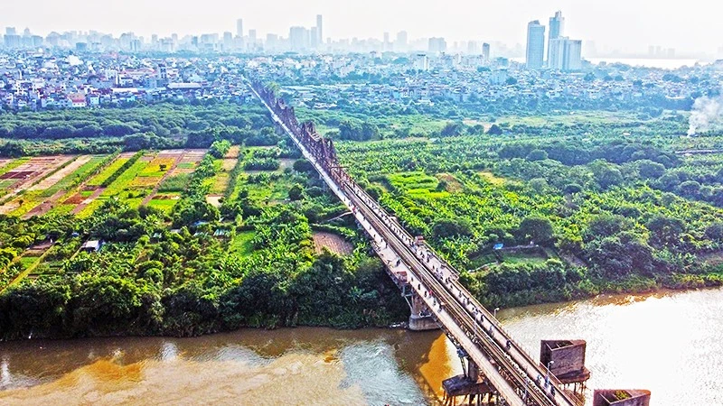 Tôn trọng "Quyền của sông Hồng" trong không gian Hà Nội Tôn trọng "Quyền của sông Hồng" trong không gian Hà Nội