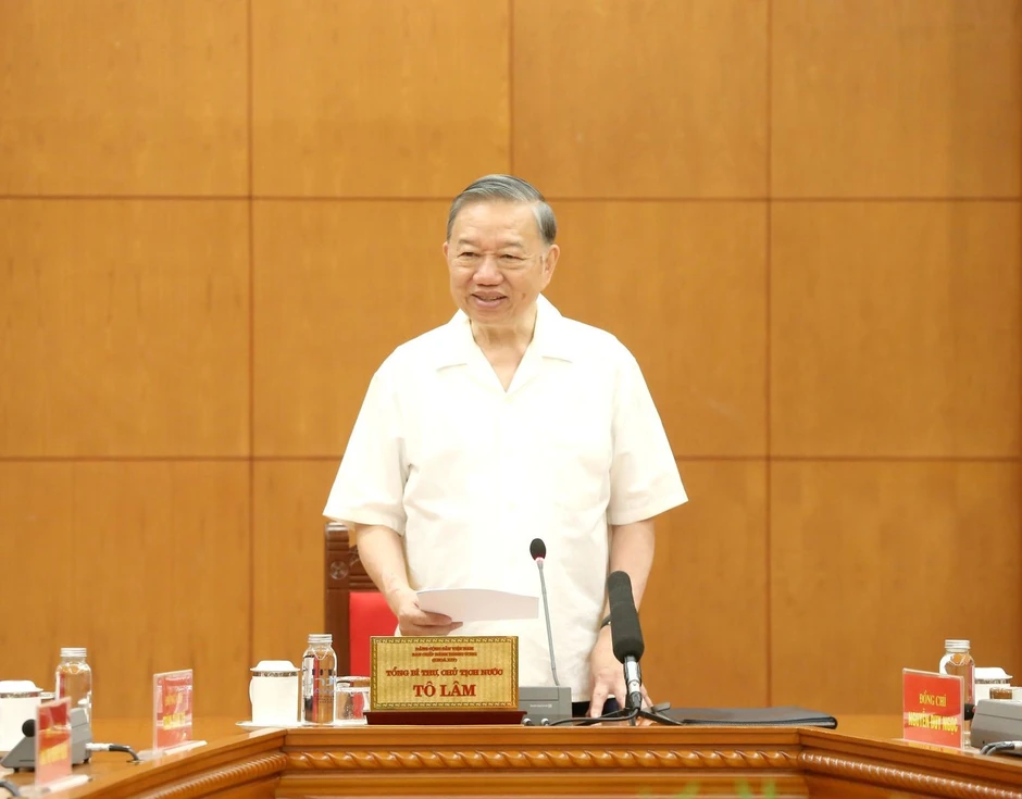 Tổng Bí thư, Chủ tịch nước: Không để xã hội giàu lên về vật chất nhưng nghèo đi về văn hóa, đạo đức, giá trị nhân văn Tổng Bí thư, Chủ tịch nước: Không để xã hội giàu lên về vật chất nhưng nghèo đi về văn hóa, đạo đức, giá trị nhân văn