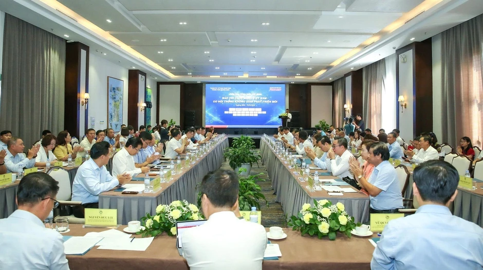 Tổng Biên tập Báo Tiền Phong: Niềm tin công chúng quyết định sức bền của kinh tế báo chí Tổng Biên tập Báo Tiền Phong: Niềm tin công chúng quyết định sức bền của kinh tế báo chí