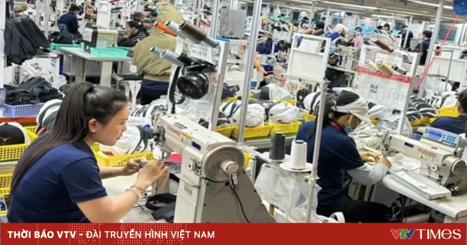 Tổng Liên đoàn Lao động Việt Nam đề xuất tăng lương tối thiểu vùng cao nhất 9,8% Tổng Liên đoàn Lao động Việt Nam đề xuất tăng lương tối thiểu vùng cao nhất 9,8%