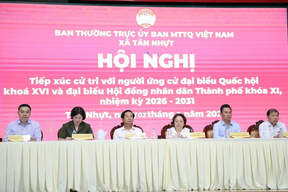 TP Hồ Chí Minh: Cử tri mong đại biểu 'lấy dân làm gốc', mang cái tài để thu phục nhân tâm TP Hồ Chí Minh: Cử tri mong đại biểu 'lấy dân làm gốc', mang cái tài để thu phục nhân tâm