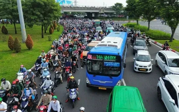 TP Hồ Chí Minh dự kiến hỗ trợ 100% giá vé xe buýt từ ngày 1/7 TP Hồ Chí Minh dự kiến hỗ trợ 100% giá vé xe buýt từ ngày 1/7