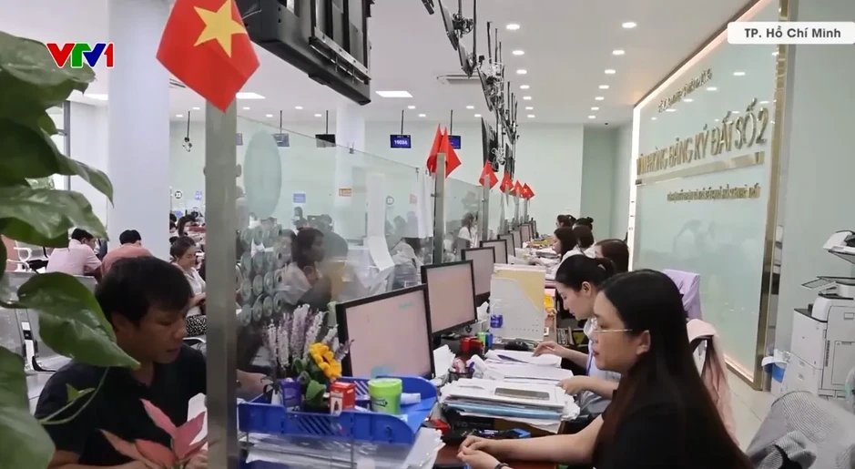 TP Hồ Chí Minh giải quyết thủ tục đất đai chỉ trong 2-4 giờ TP Hồ Chí Minh giải quyết thủ tục đất đai chỉ trong 2-4 giờ