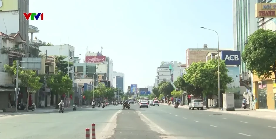 TP Hồ Chí Minh: Hiệu quả bước đầu từ giải pháp tháo dải phân cách, mở rộng đường Cộng Hòa TP Hồ Chí Minh: Hiệu quả bước đầu từ giải pháp tháo dải phân cách, mở rộng đường Cộng Hòa