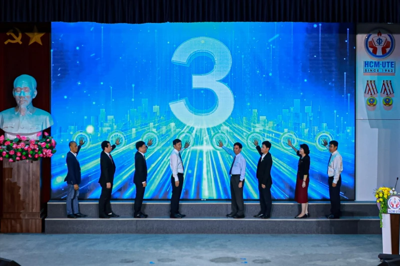 TP Hồ Chí Minh phát động cuộc thi thiết kế vi mạch cho đô thị thông minh TP Hồ Chí Minh phát động cuộc thi thiết kế vi mạch cho đô thị thông minh