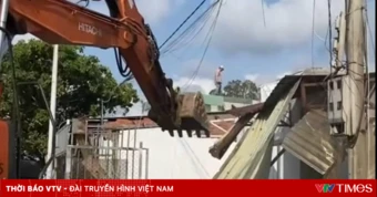 TP Hồ Chí Minh tháo dỡ loạt nhà tạm xây trái phép trên đất công hơn 5,3 ha
