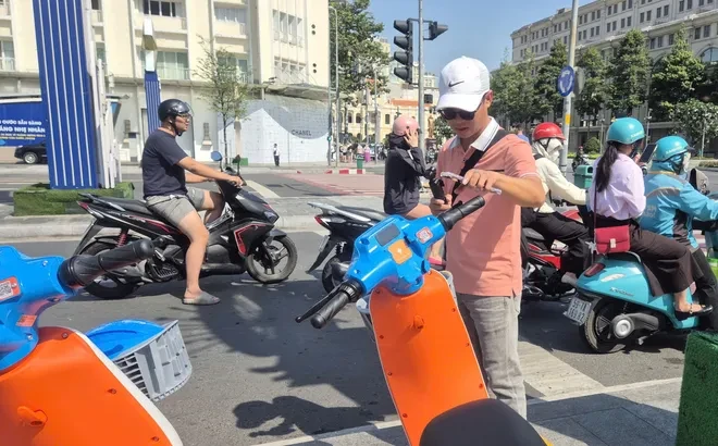 TP Hồ Chí Minh: Xe đạp điện công cộng thu hút người dân trải nghiệm TP Hồ Chí Minh: Xe đạp điện công cộng thu hút người dân trải nghiệm