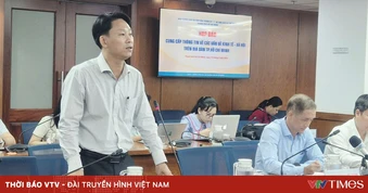 TP Hồ Chí Minh yêu cầu dựng hàng rào ngăn xả rác, đốt rác dưới dạ cầu Phú Mỹ