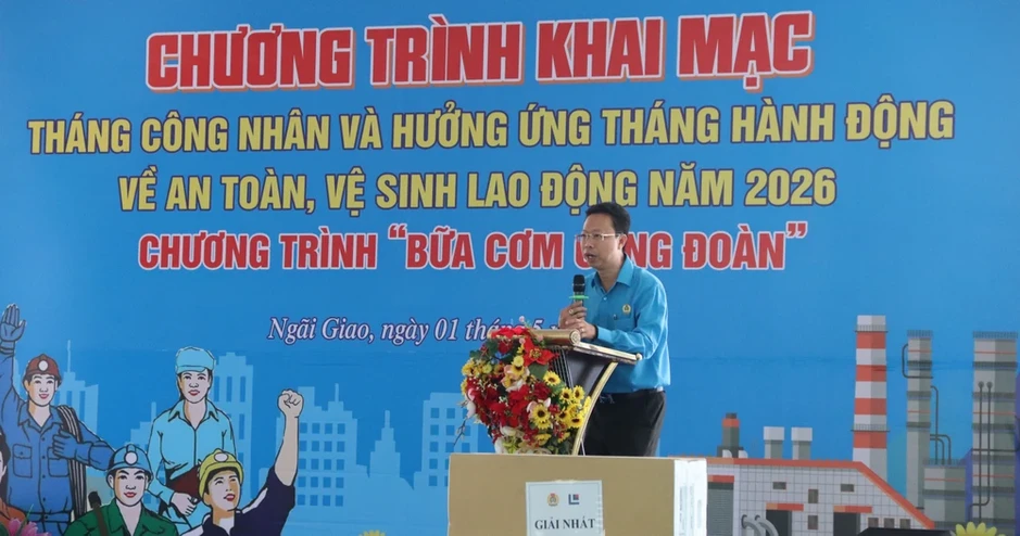 TP.HCM: 600 công đoàn viên, người lao động dự 'Bữa cơm Công đoàn', nhận nhiều phần quà dịp Lễ 1-5 TP.HCM: 600 công đoàn viên, người lao động dự 'Bữa cơm Công đoàn', nhận nhiều phần quà dịp Lễ 1-5