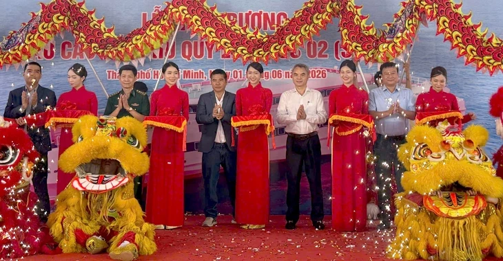 TP.HCM chạy lại tàu cao tốc từ khu cảng Nhà Rồng - Khánh Hội đến Côn Đảo TP.HCM chạy lại tàu cao tốc từ khu cảng Nhà Rồng - Khánh Hội đến Côn Đảo