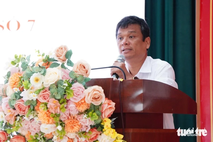 TP.HCM: Cử tri Cần Giờ kiến nghị thúc tiến độ các dự án giao thông TP.HCM: Cử tri Cần Giờ kiến nghị thúc tiến độ các dự án giao thông