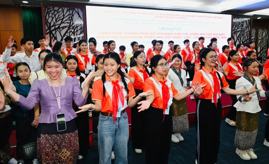 TPHCM gặp gỡ đại biểu Liên hoan Thiếu nhi Việt Nam - Lào - Campuchia năm 2026 TPHCM gặp gỡ đại biểu Liên hoan Thiếu nhi Việt Nam - Lào - Campuchia năm 2026