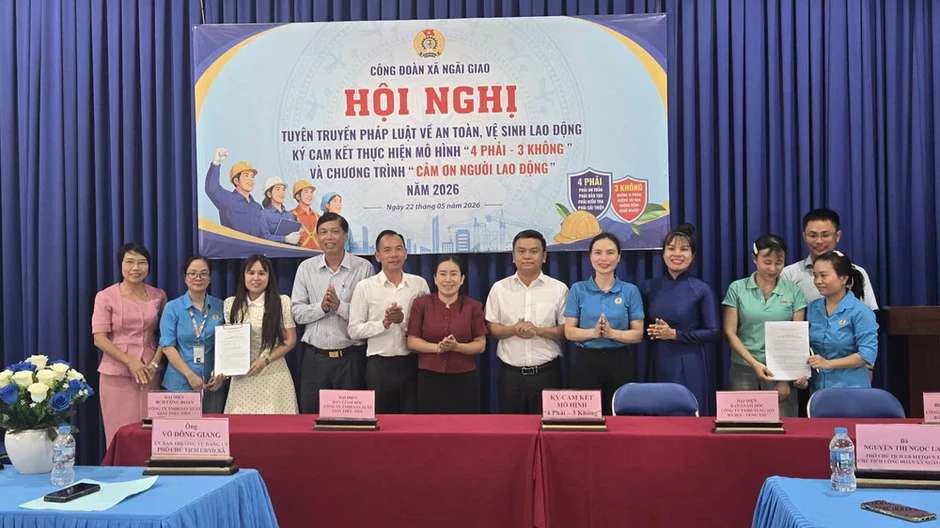 TP.HCM: Hàng trăm đoàn viên, người lao động ký cam kết thực hiện Mô hình '4 Phải – 3 Không' TP.HCM: Hàng trăm đoàn viên, người lao động ký cam kết thực hiện Mô hình '4 Phải – 3 Không'