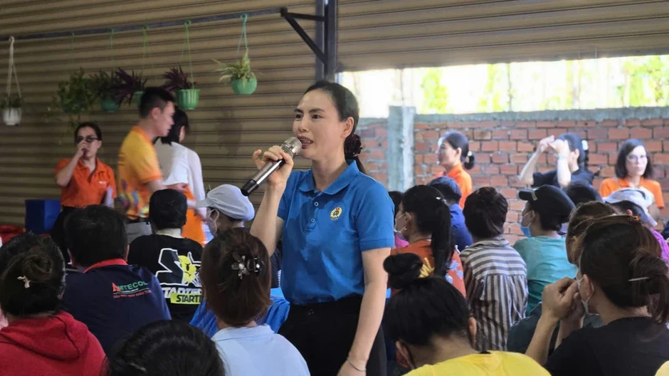 TP.HCM: Hàng trăm đoàn viên, người lao động ký cam kết thực hiện Mô hình '4 Phải – 3 Không' TP.HCM: Hàng trăm đoàn viên, người lao động ký cam kết thực hiện Mô hình '4 Phải – 3 Không'