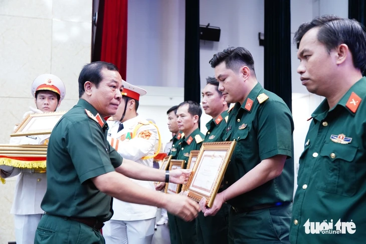 TP.HCM hoàn thành 100% chỉ tiêu giao quân năm 2026, cao nhất cả nước TP.HCM hoàn thành 100% chỉ tiêu giao quân năm 2026, cao nhất cả nước