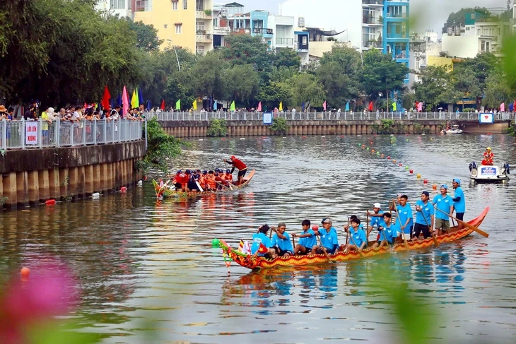TP.HCM hồi sinh kênh rạch, đánh thức đô thị sông nước TP.HCM hồi sinh kênh rạch, đánh thức đô thị sông nước