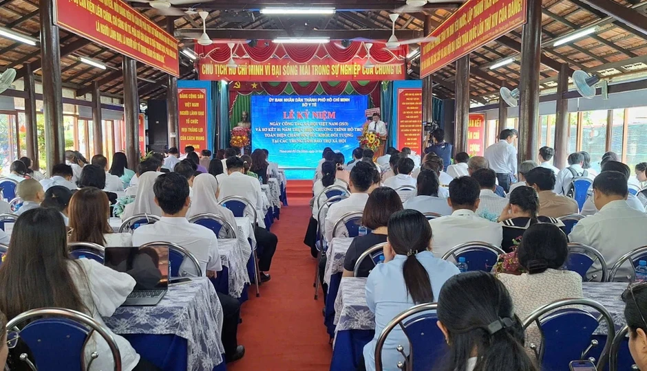 TP.HCM hướng tới chăm sóc toàn diện người yếu thế TP.HCM hướng tới chăm sóc toàn diện người yếu thế