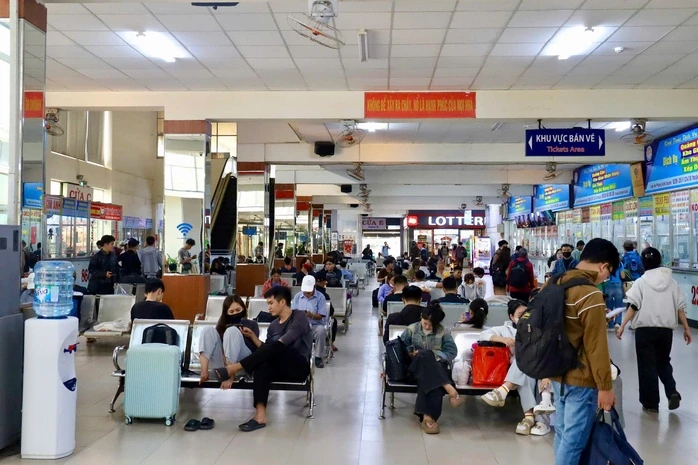TPHCM kiểm tra nhà xe tăng giá vé bất thường trong dịp lễ 30-4, 1-5 TPHCM kiểm tra nhà xe tăng giá vé bất thường trong dịp lễ 30-4, 1-5