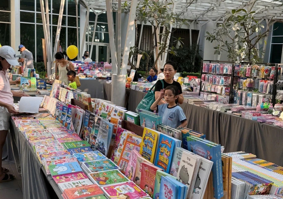 TP.HCM lên kế hoạch đưa văn hóa đọc đến khu trọ, chung cư, mái ấm và cả bệnh viện TP.HCM lên kế hoạch đưa văn hóa đọc đến khu trọ, chung cư, mái ấm và cả bệnh viện