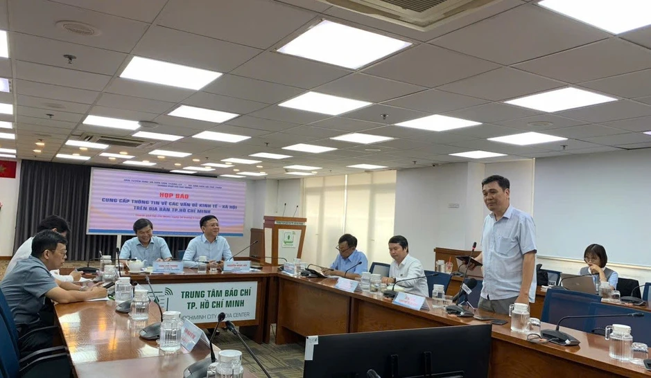 TP.HCM nói gì về thông tin cấm xe bán tải vào nội đô? TP.HCM nói gì về thông tin cấm xe bán tải vào nội đô?