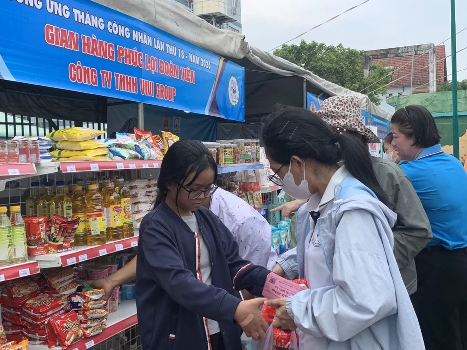 TP.HCM: Phường Hiệp Bình tổ chức nhiều chương trình phúc lợi trong tháng công nhân TP.HCM: Phường Hiệp Bình tổ chức nhiều chương trình phúc lợi trong tháng công nhân