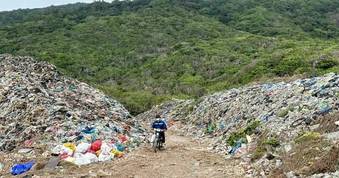 TPHCM rà soát hệ thống trạm trung chuyển rác