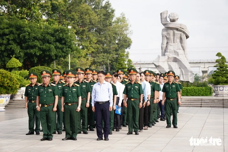 TP.HCM sẽ lấy mẫu ADN tìm thân nhân cho 9.869 liệt sĩ vô danh TP.HCM sẽ lấy mẫu ADN tìm thân nhân cho 9.869 liệt sĩ vô danh