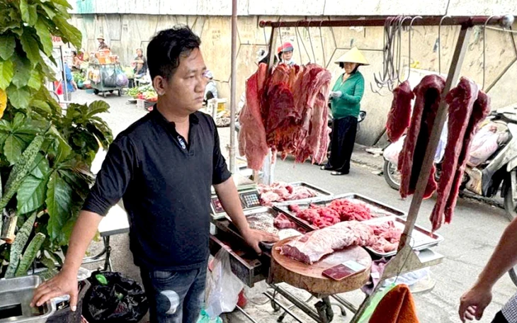 TP.HCM siết truy xuất nguồn gốc thịt heo, gia cầm từ trang trại đến bàn ăn TP.HCM siết truy xuất nguồn gốc thịt heo, gia cầm từ trang trại đến bàn ăn