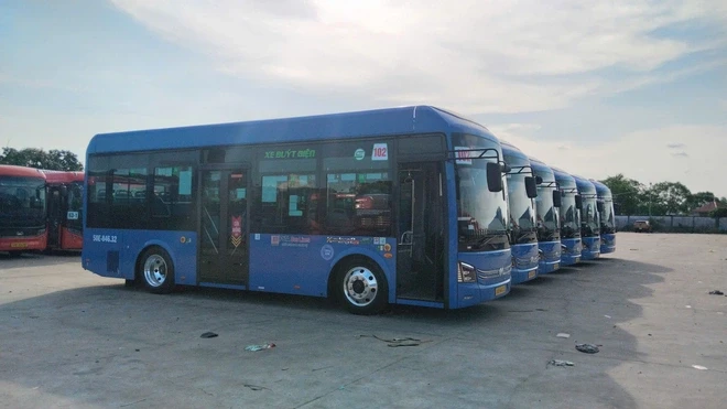 TPHCM thay mới xe buýt trên 3 tuyến từ cuối tháng 6 TPHCM thay mới xe buýt trên 3 tuyến từ cuối tháng 6