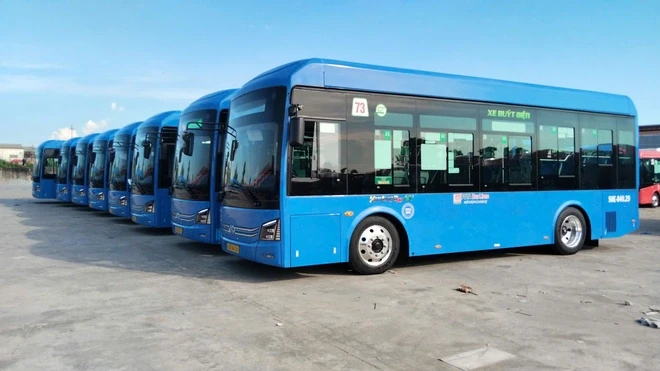 TPHCM thay mới xe buýt trên 3 tuyến từ cuối tháng 6 TPHCM thay mới xe buýt trên 3 tuyến từ cuối tháng 6