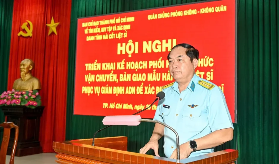 TPHCM vận chuyển hơn 7.100 mẫu hài cốt liệt sĩ bằng máy bay quân sự TPHCM vận chuyển hơn 7.100 mẫu hài cốt liệt sĩ bằng máy bay quân sự