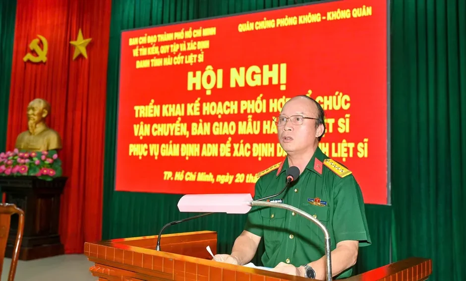 TPHCM vận chuyển hơn 7.100 mẫu hài cốt liệt sĩ bằng máy bay quân sự TPHCM vận chuyển hơn 7.100 mẫu hài cốt liệt sĩ bằng máy bay quân sự