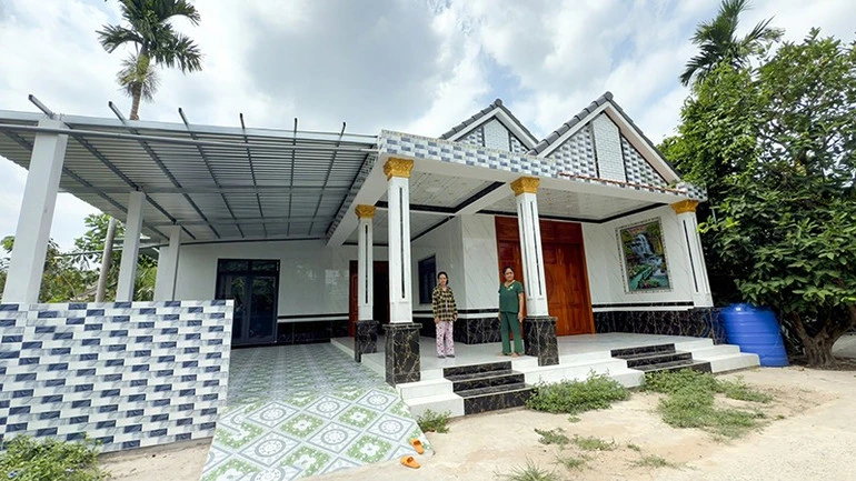 Trà Côn vươn mình từ những “Mái ấm nghĩa tình” Trà Côn vươn mình từ những “Mái ấm nghĩa tình”