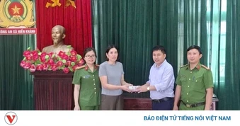 Trả lại 198 triệu đồng cho người chuyển khoản nhầm