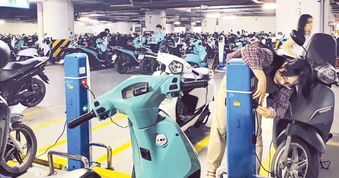 Trạm sạc xe điện “vươn tay" tới chung cư