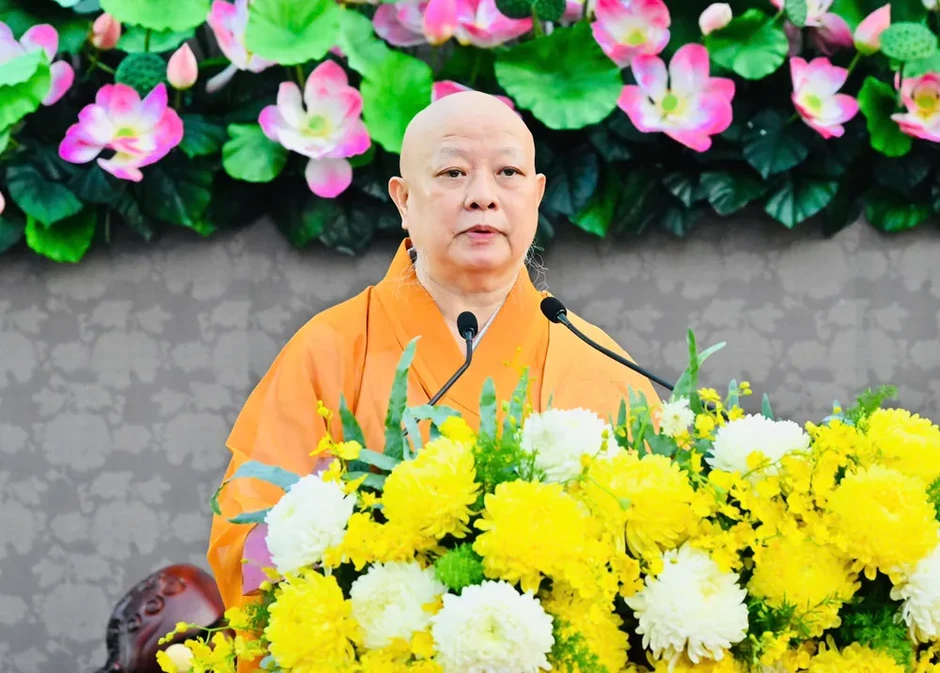 Trang nghiêm Đại lễ Phật đản Phật lịch 2570 tại Việt Nam Quốc Tự Trang nghiêm Đại lễ Phật đản Phật lịch 2570 tại Việt Nam Quốc Tự