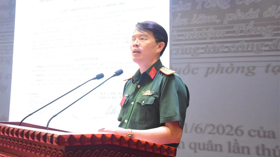 Trao danh hiệu Bàn tay vàng tặng 60 thí sinh dự Hội thi thợ giỏi ngành cơ khí toàn quân lần thứ VI Trao danh hiệu Bàn tay vàng tặng 60 thí sinh dự Hội thi thợ giỏi ngành cơ khí toàn quân lần thứ VI