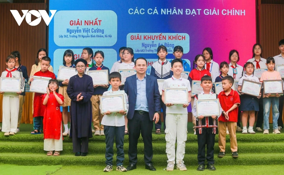 Trẻ em Việt kêu gọi bảo vệ từng giọt nước Trẻ em Việt kêu gọi bảo vệ từng giọt nước