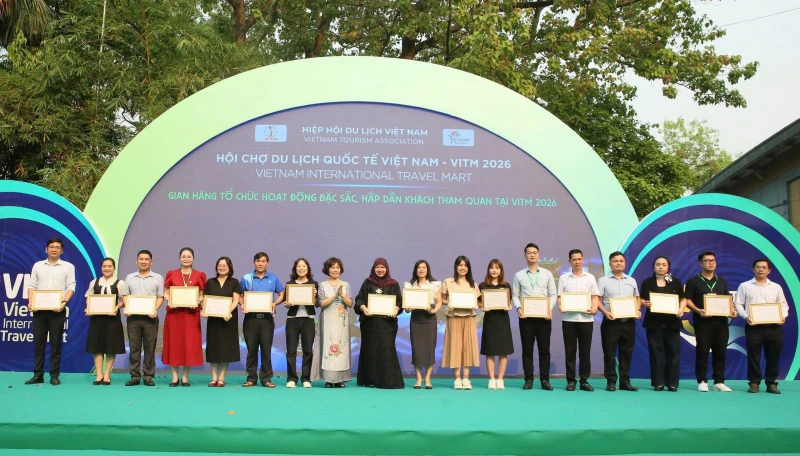 Trên 90.000 lượt người tham gia Hội chợ Quốc tế Việt Nam 2026 Trên 90.000 lượt người tham gia Hội chợ Quốc tế Việt Nam 2026