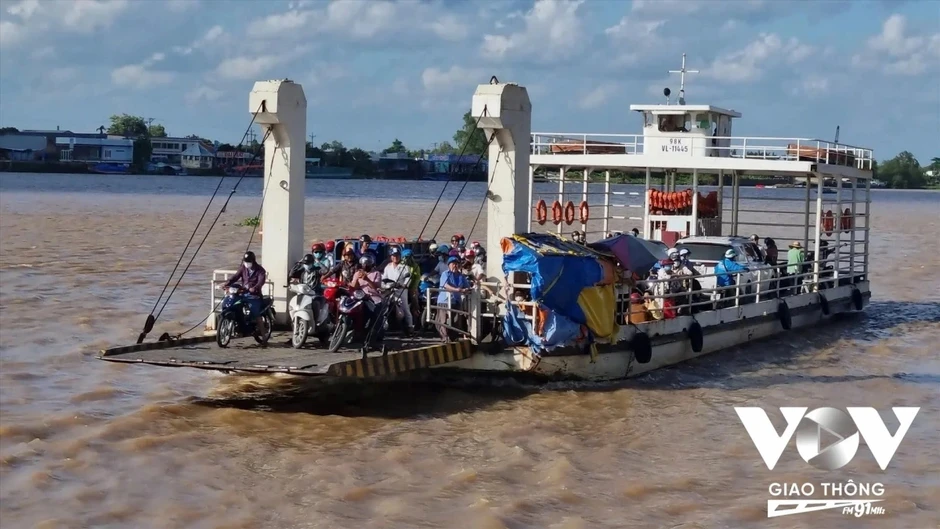 Trên những dòng sông chòng chành sinh tử, “khoảng trống” an toàn từ ý thức Trên những dòng sông chòng chành sinh tử, “khoảng trống” an toàn từ ý thức