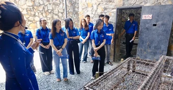 Tri ân và tự hào