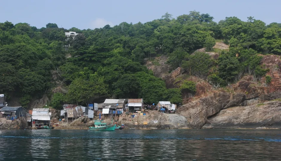 Triển khai nhiều công trình thanh niên trên đảo Hòn Chuối Triển khai nhiều công trình thanh niên trên đảo Hòn Chuối