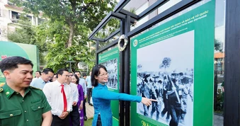 Triển lãm ảnh Kỷ niệm 50 năm xây dựng và phát triển Lực lượng Thanh niên xung phong TPHCM